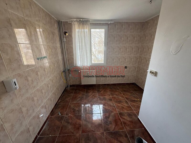 Budimex Brancoveanu Berceni - 4 camere decomandat - bloc anvelopat